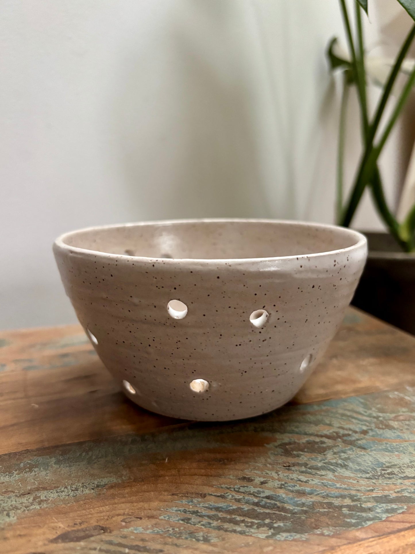 berry bowl - white