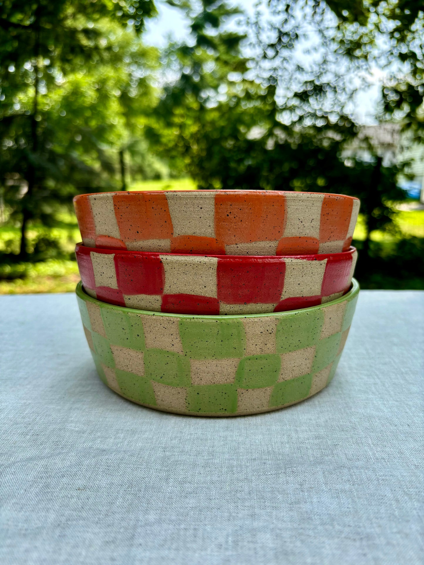 dog bowl - red checker