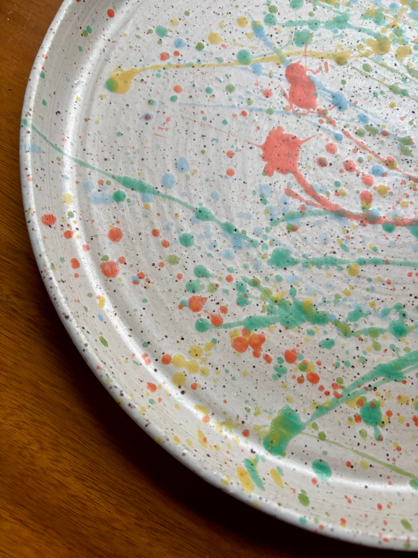 round platter - splatterpaint