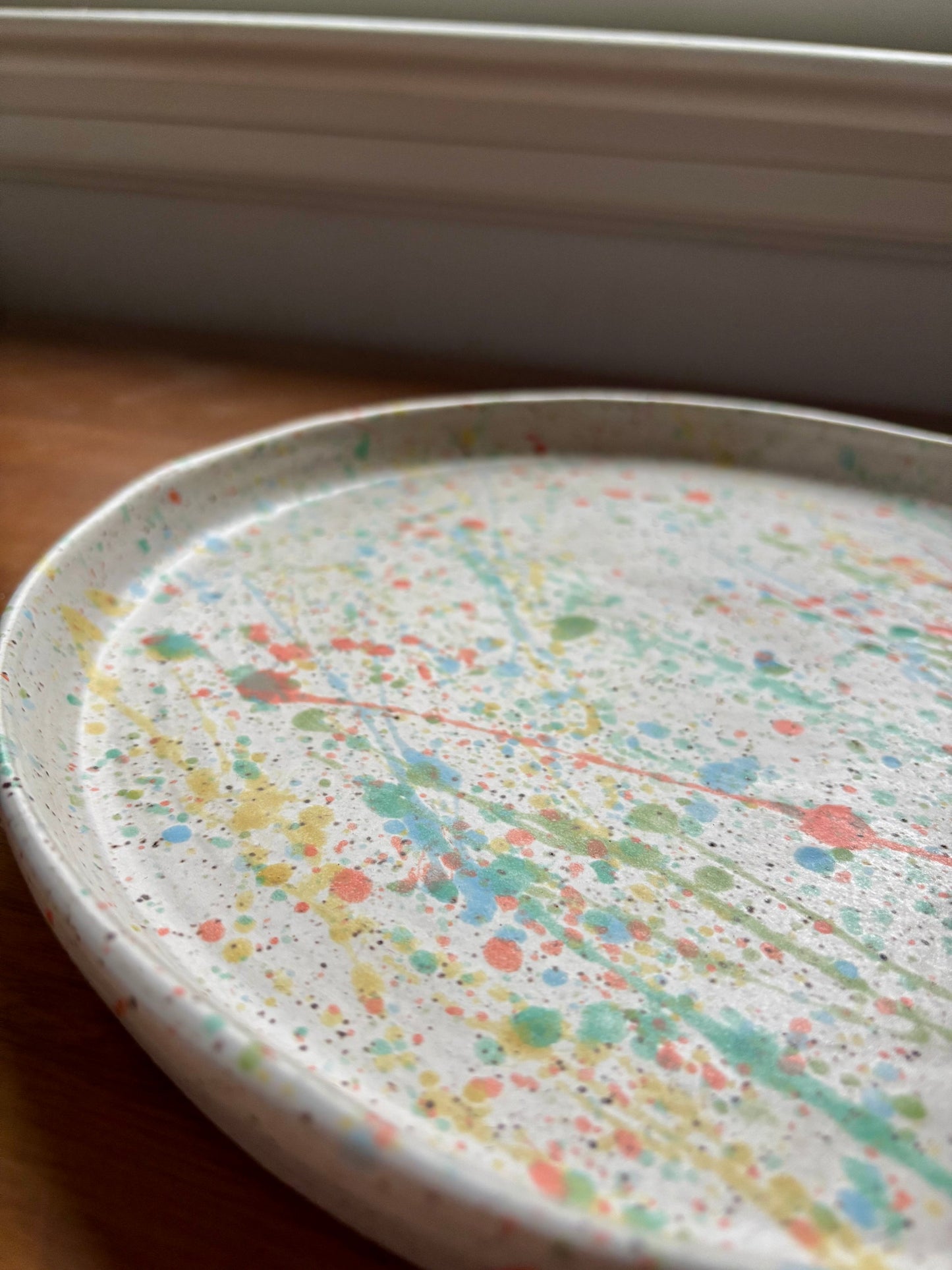 round platter - splatterpaint