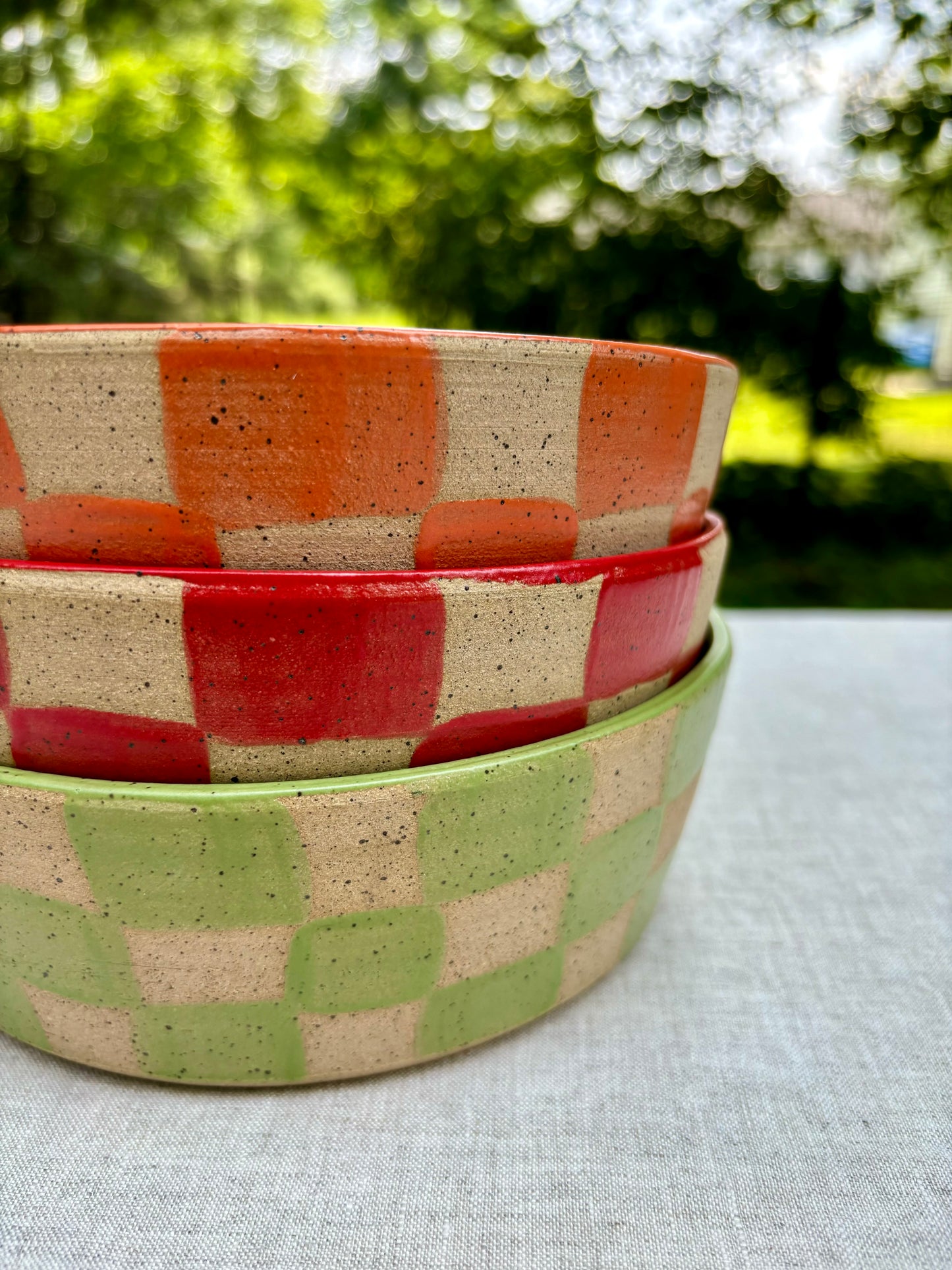 dog bowl - red checker