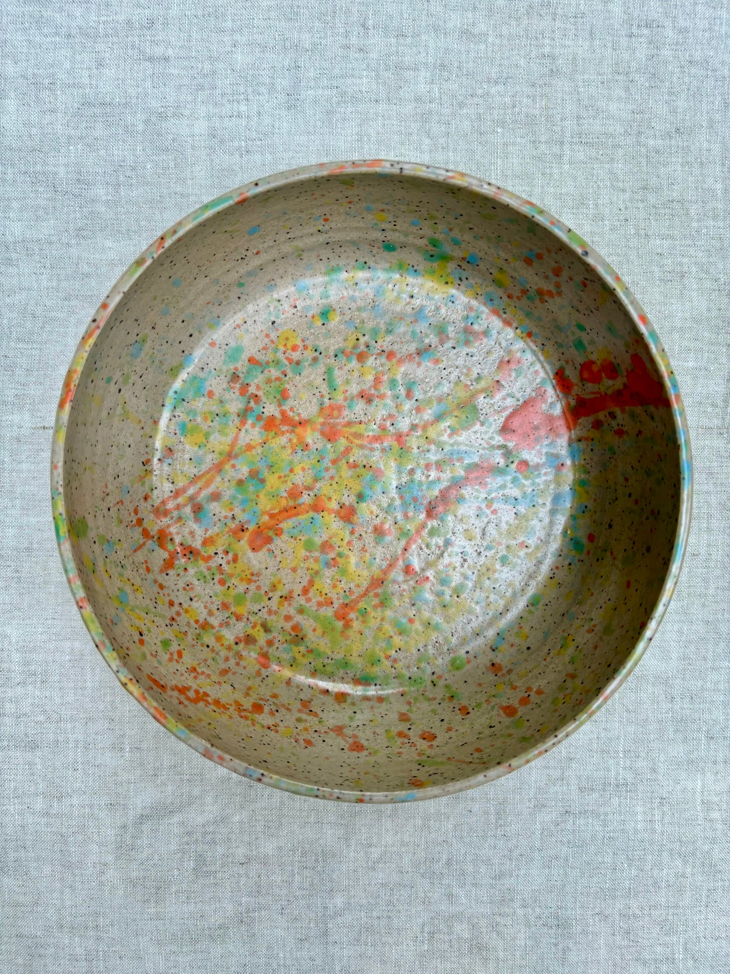 dog bowl - splatterpaint