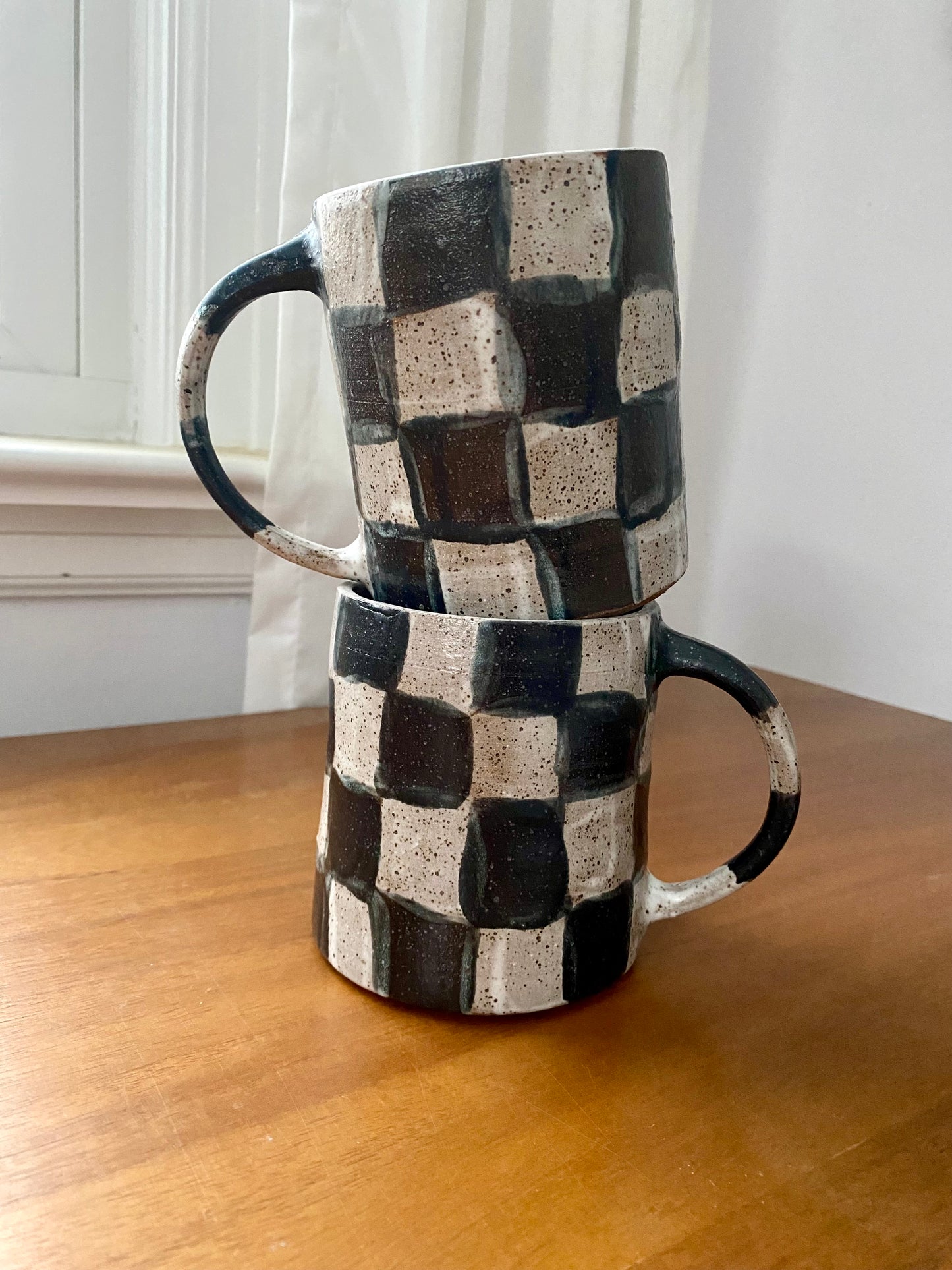 big mug - black + white checker
