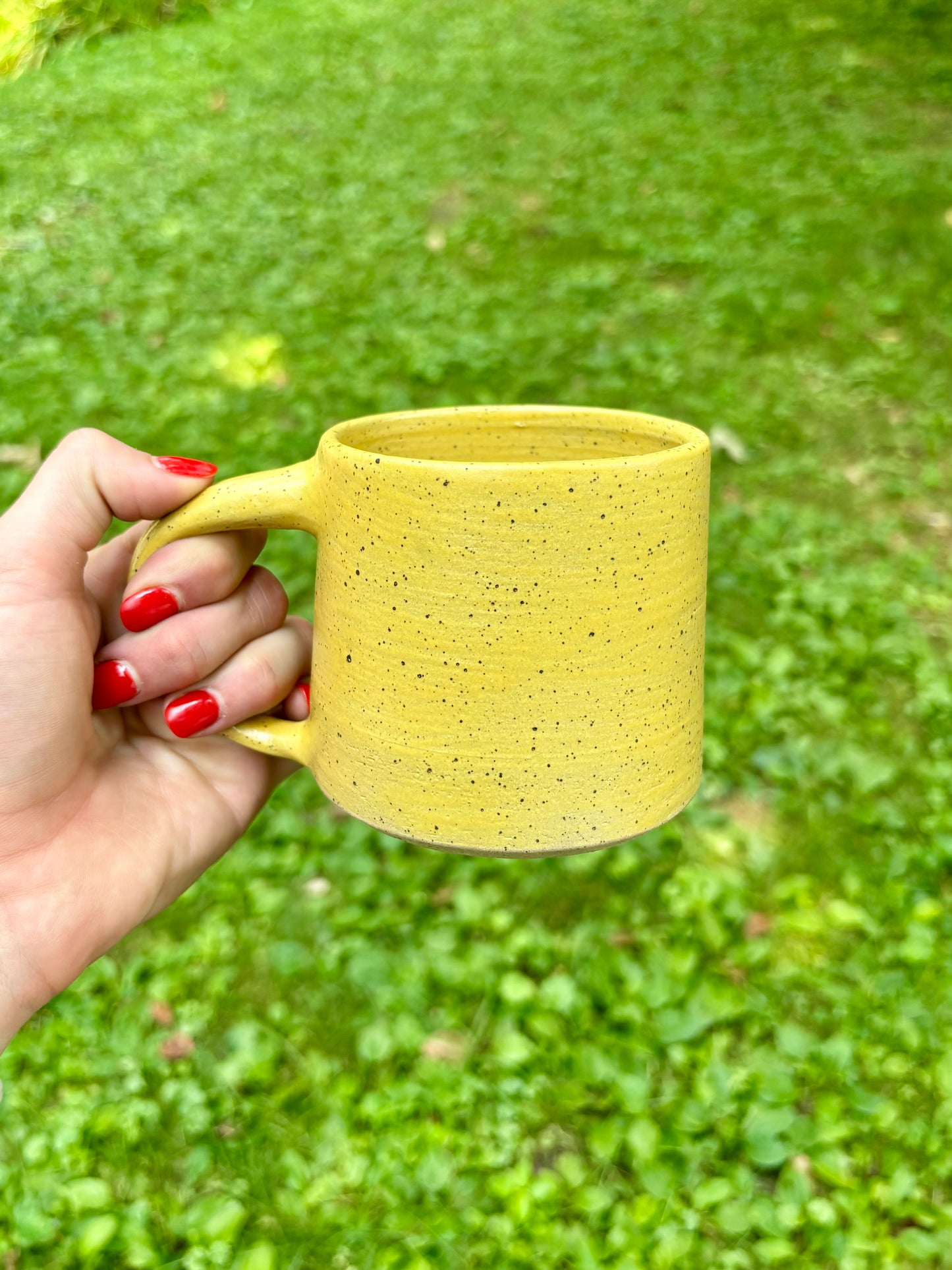 mug - yellow