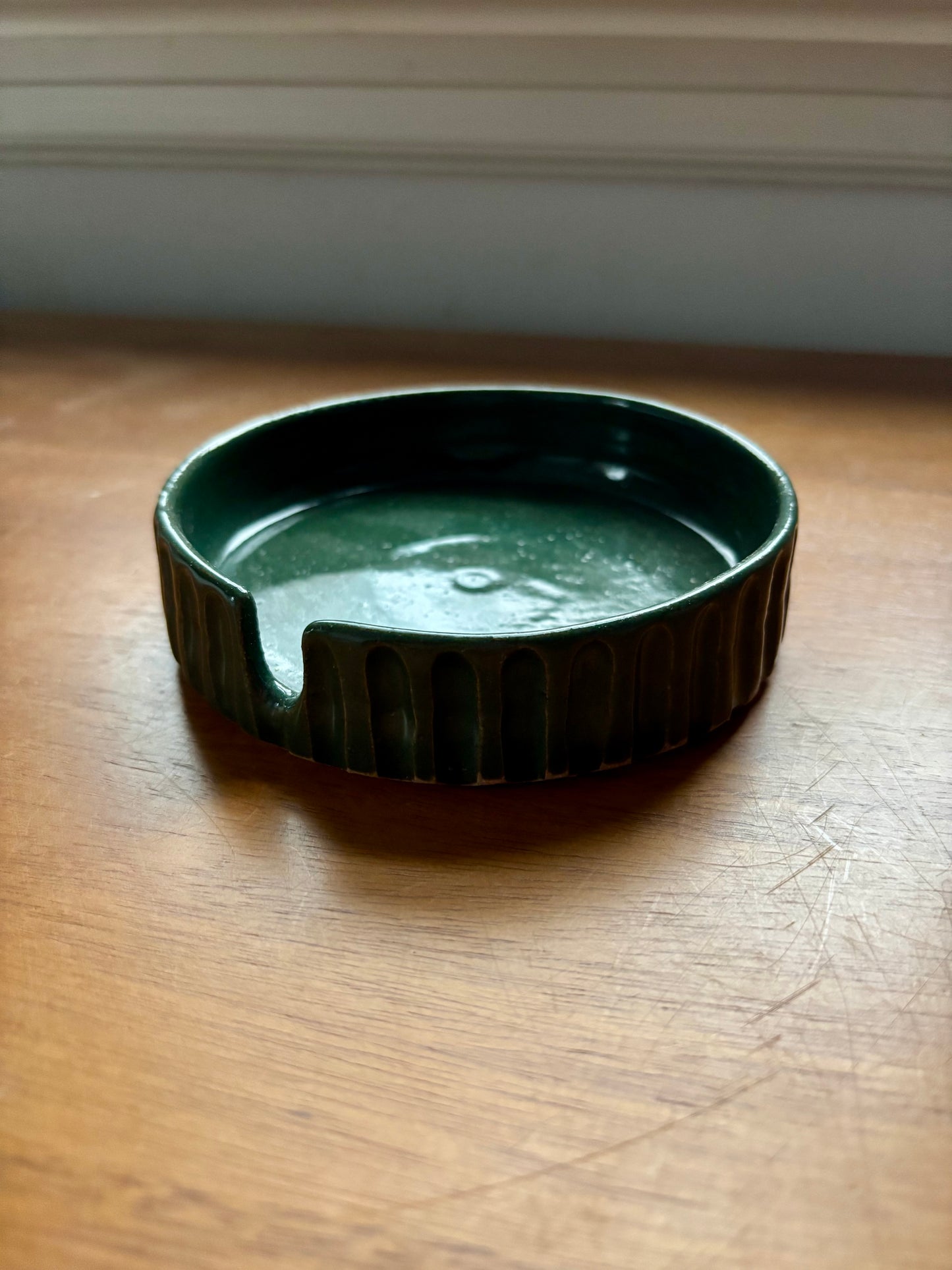 ash tray - glossy green