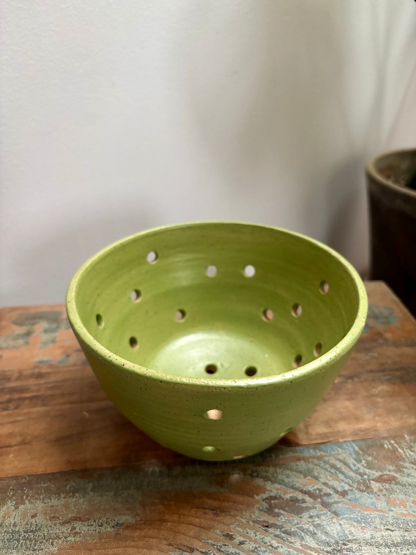 berry bowl - light green